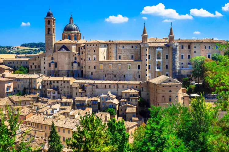 Urbino vista palazzo ducale